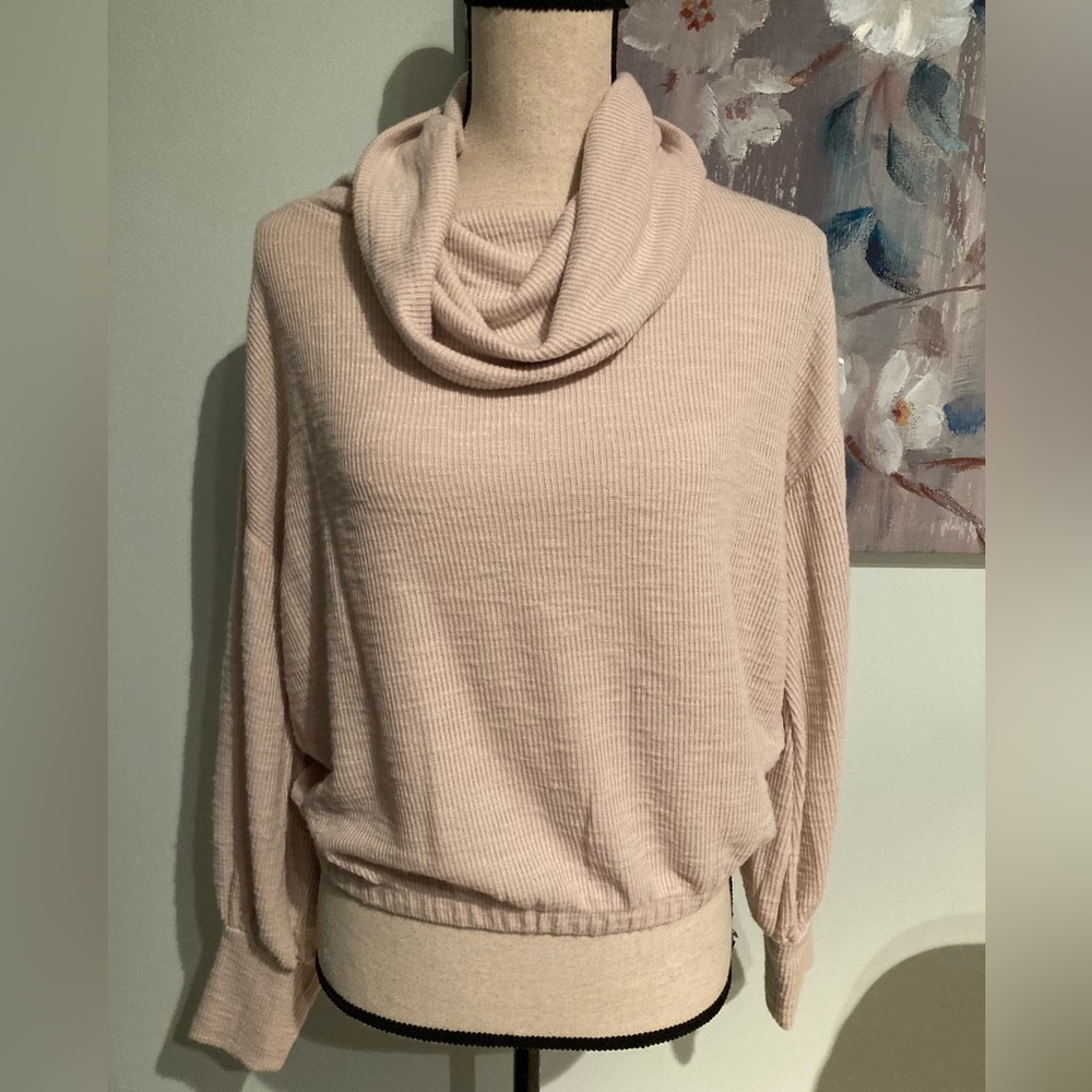 Express Ribbed Cowl Neck Banded Bottom - Picture 2 of 6